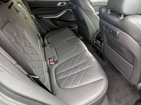 Used 2023 BMW X5 xDrive40i w/ Premium Package AWD/4WD image 23