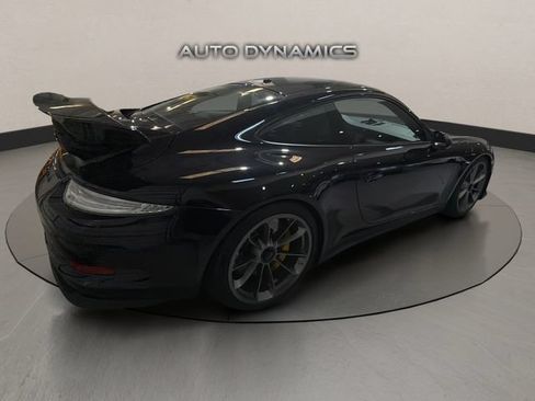 Used 2015 Porsche 911 GT3 RWD image 4