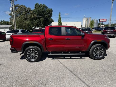 Used 2026 GMC Canyon Denali AWD/4WD image 6
