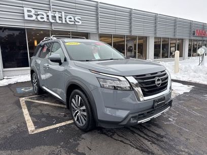 Certified 2022 Nissan Pathfinder Platinum