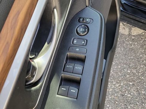 Used 2019 Honda CR-V EX image 22