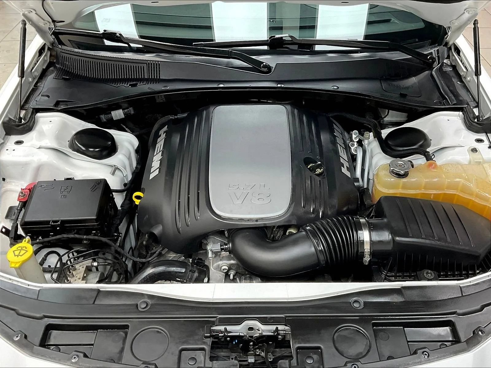 Used 2022 Chrysler 300 S RWD image 32