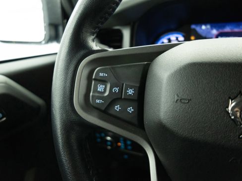 Used 2023 Ford Bronco Badlands image 37