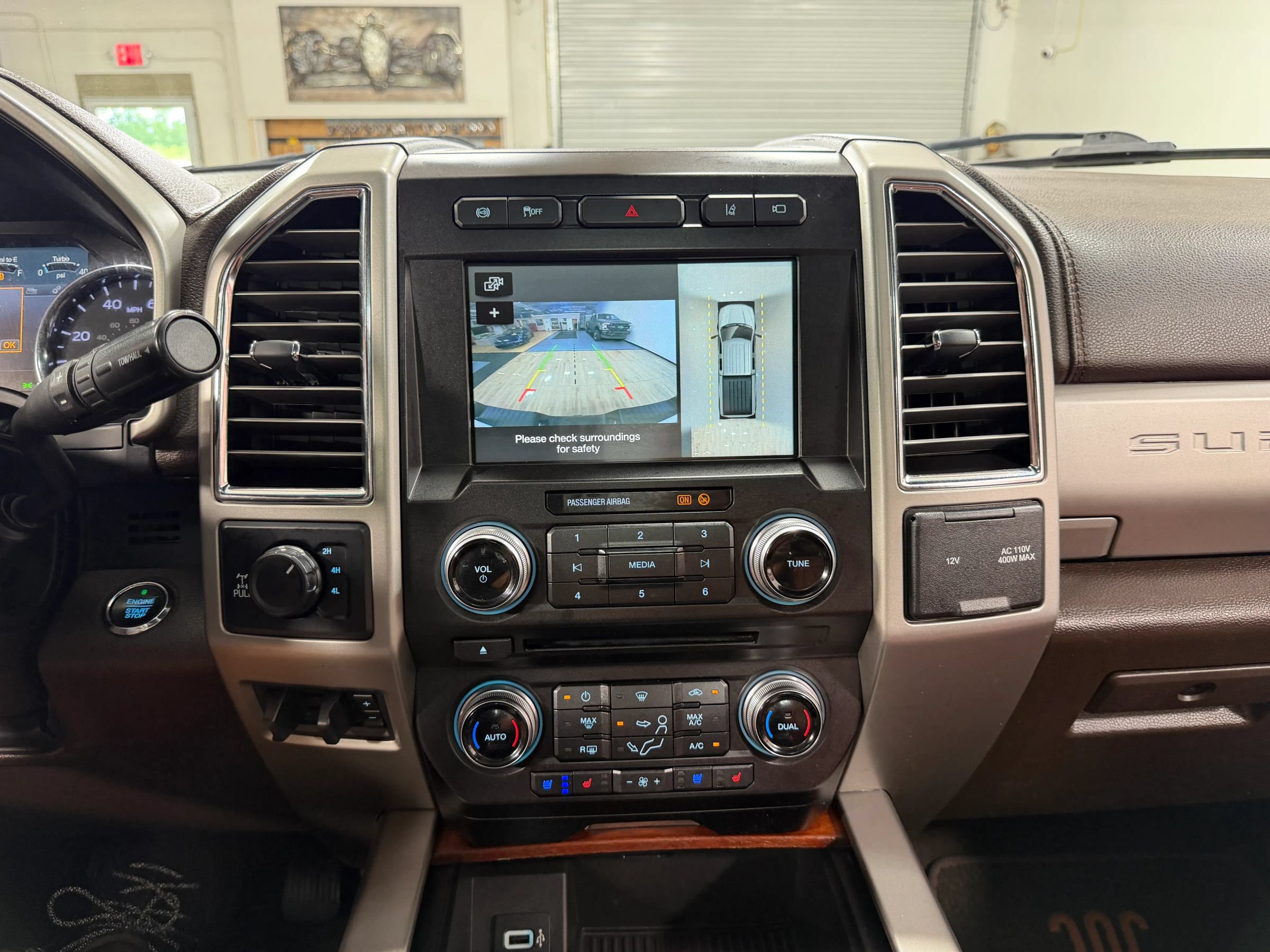 Used 2018 Ford F250 King Ranch w/ King Ranch Ultimate Package AWD/4WD image 22