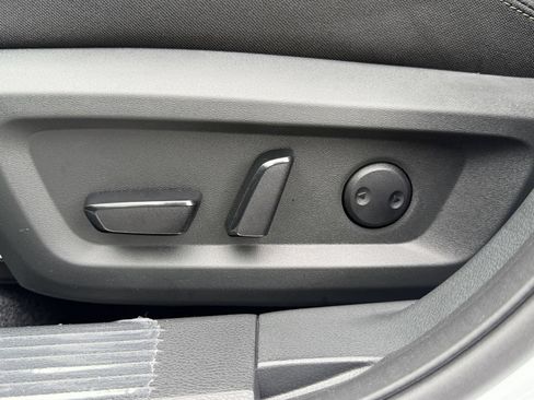 New 2026 Nissan Rogue SV w/ Cold Weather Package FWD image 17