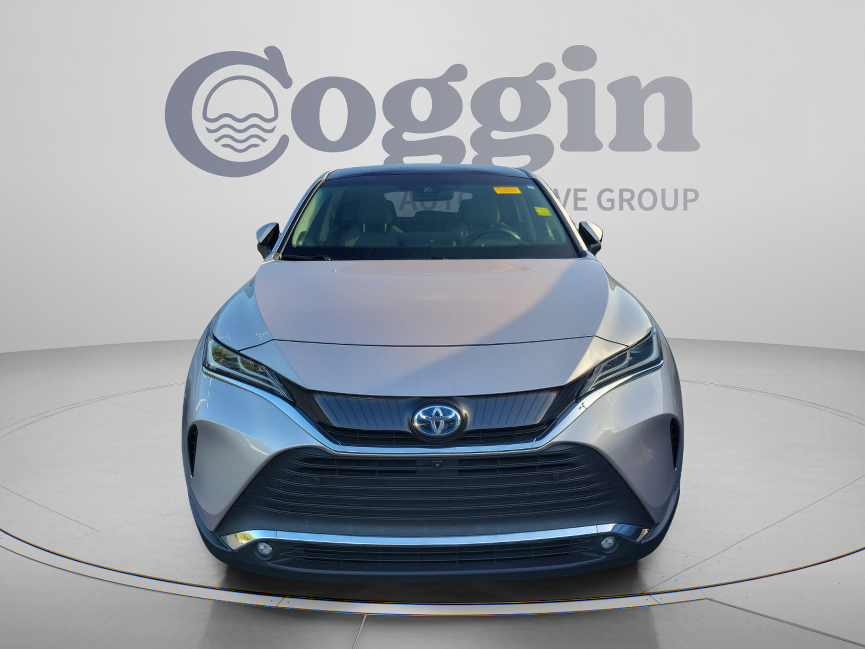 Used 2024 Toyota Venza Limited AWD/4WD image 9