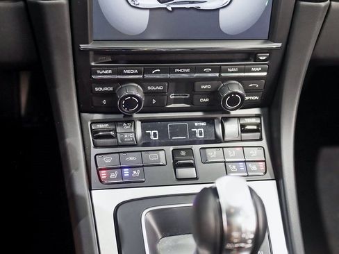 Used 2014 Porsche 911 Turbo image 24