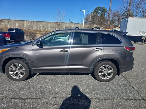 Used 2015 Toyota Highlander Plus image 7