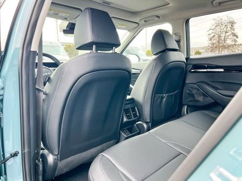 New 2026 Kia Seltos SX w/ SX Sunroof Package image 12