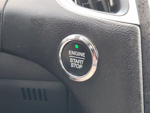 Used 2024 Ford Edge SE AWD/4WD image 21