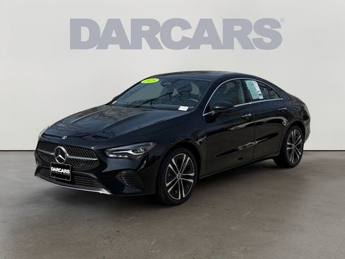 Used 2025 Mercedes-Benz CLA 250 4MATIC image 3