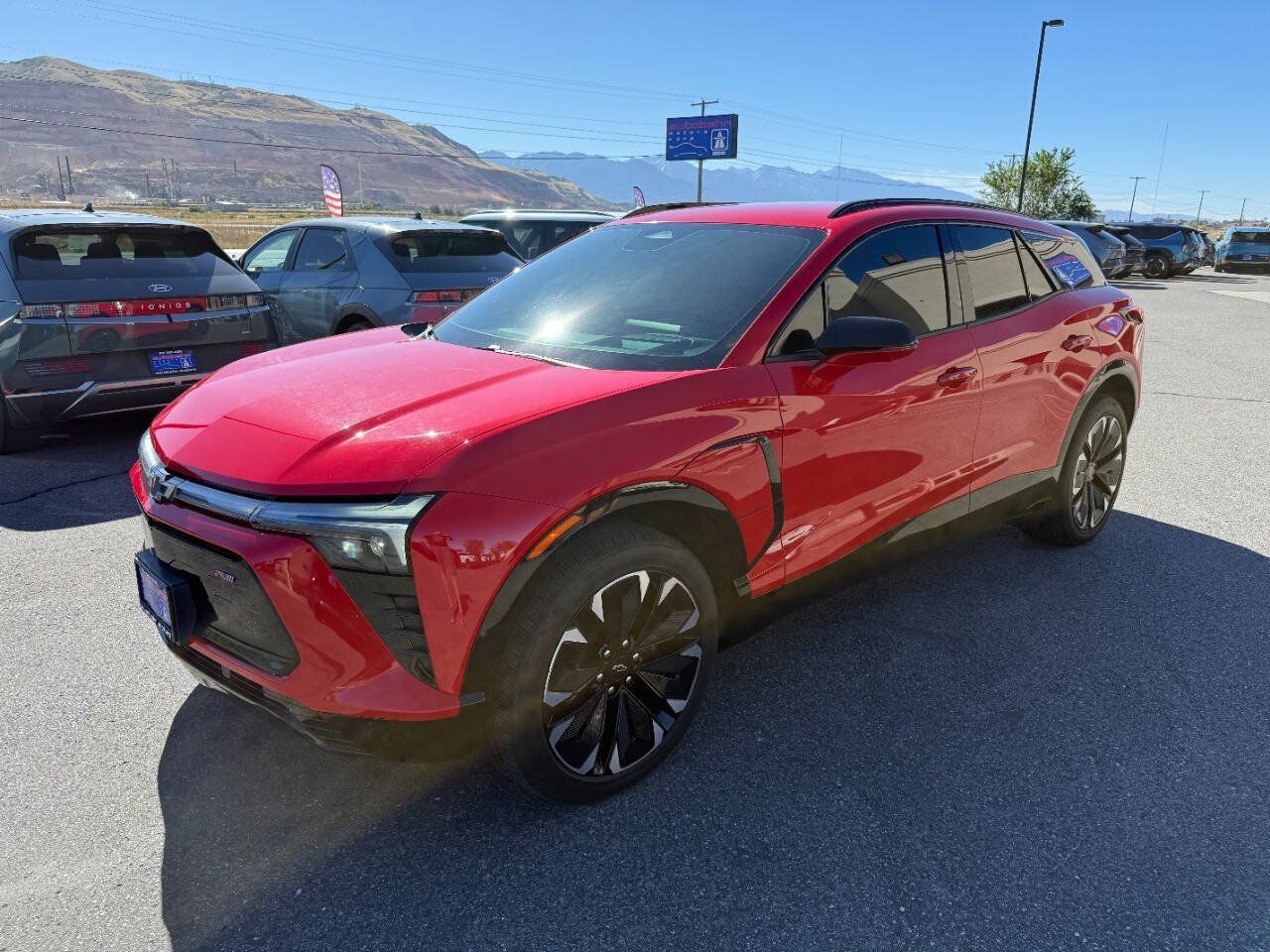 Used 2024 Chevrolet Blazer EV RS AWD/4WD image 2