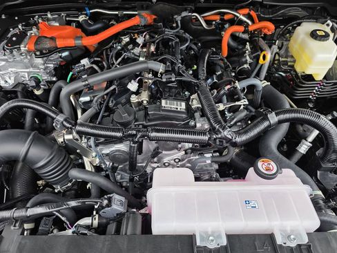 Used 2025 Toyota 4Runner Limited image 21