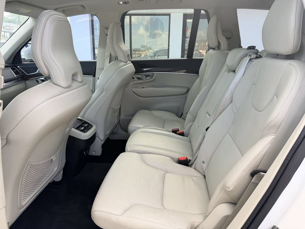 Used 2019 Volvo XC90 T5 Momentum w/ Protection Package Premier FWD image 13