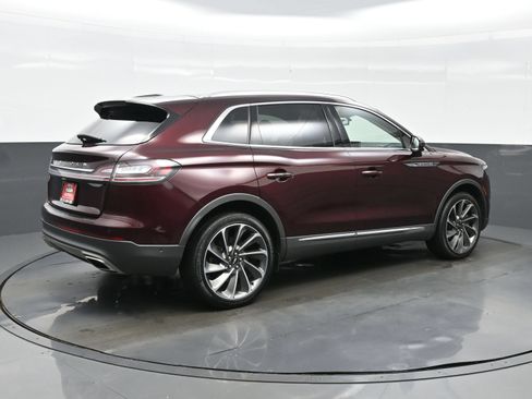 Used 2023 Lincoln Nautilus Reserve w/ Equipment Group 202A AWD/4WD image 6