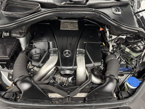 Used 2018 Mercedes-Benz GLS 550 4MATIC w/ Driver Assistance Package image 39