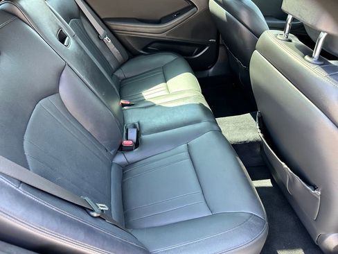 Used 2018 Genesis G80 3.8 w/ Option Group 02 image 11