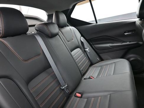 Used 2020 Nissan Kicks SR w/ SR Premium Package image 24