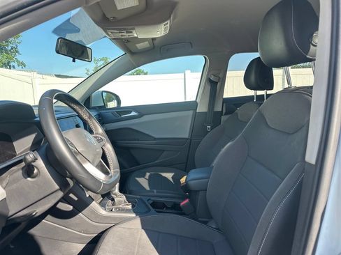 Used 2022 Volkswagen Taos SE FWD image 36