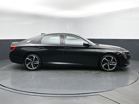 Used 2021 Honda Accord Sport Special Edition image 3