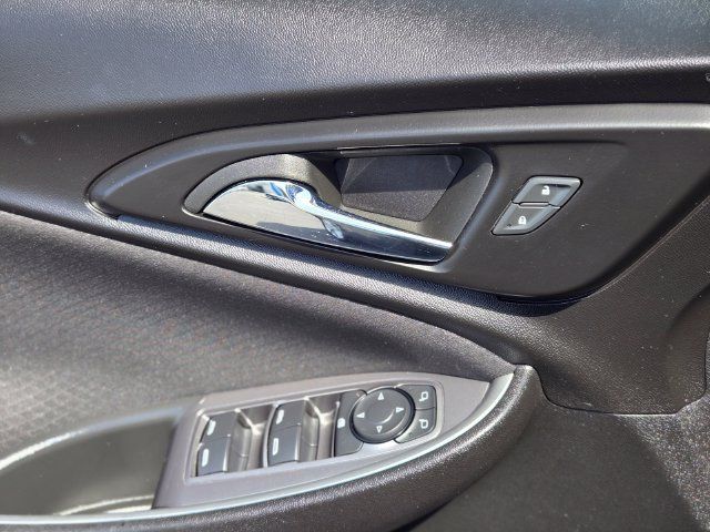 Used 2024 Chevrolet Malibu LT FWD image 25
