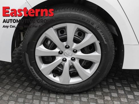 Used 2024 Toyota Corolla LE image 28