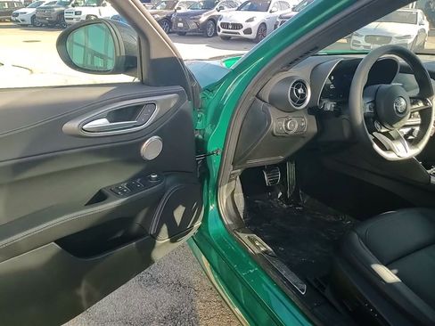 New 2026 Alfa Romeo Giulia AWD image 23