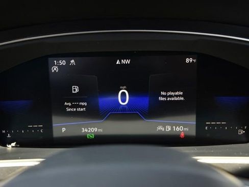 Used 2022 Volkswagen Tiguan SE AWD/4WD image 12