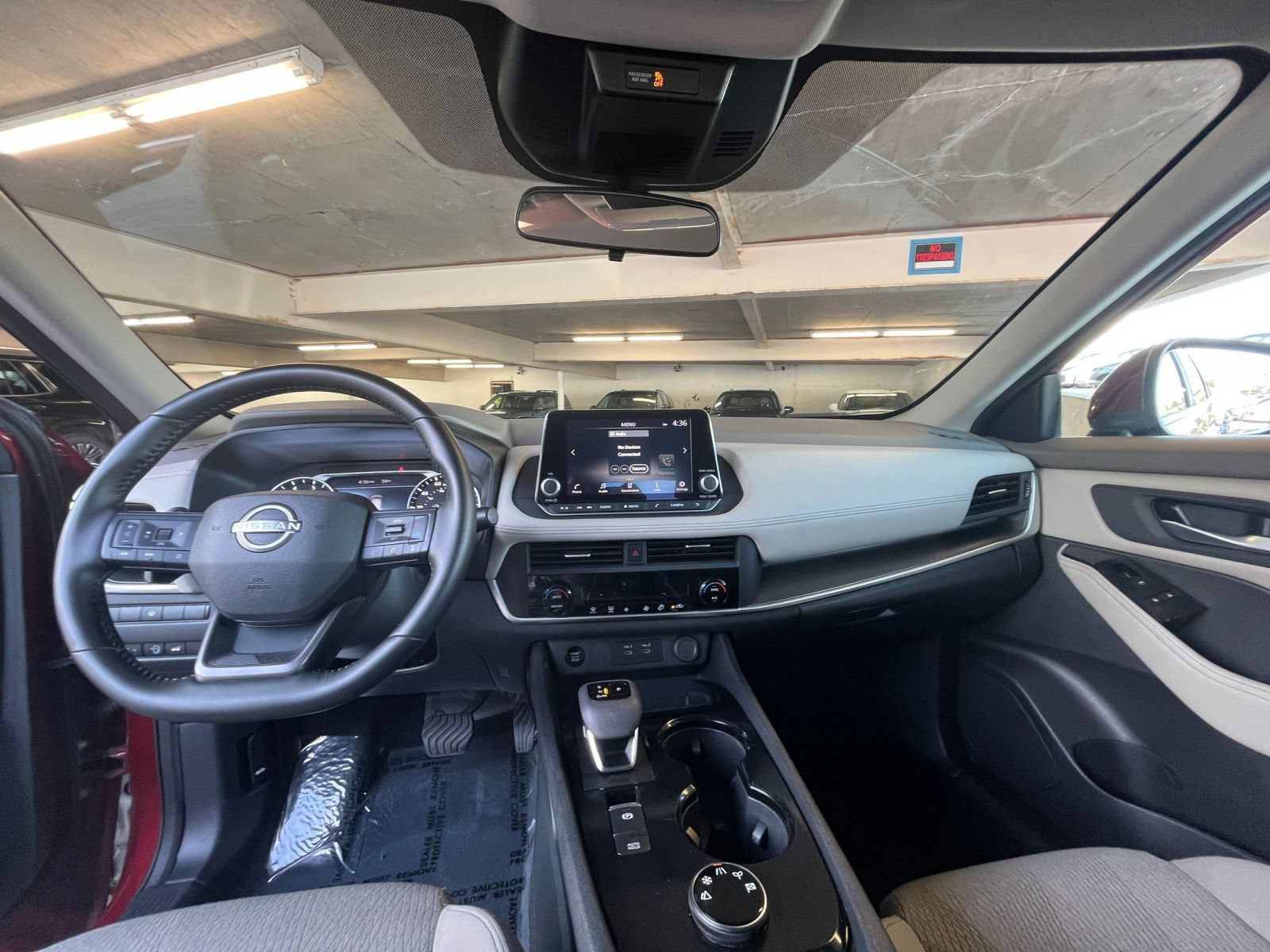 Used 2025 Nissan Rogue SV AWD/4WD image 34