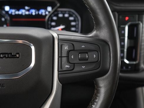 Used 2021 GMC Yukon XL Denali AWD/4WD image 28