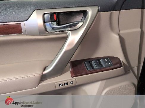 Used 2014 Lexus GX 460 w/ Premium Package AWD/4WD image 11