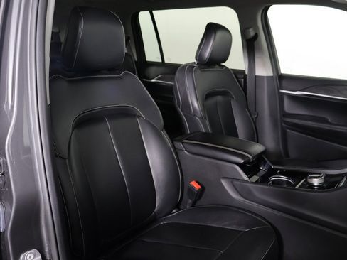 Used 2021 Jeep Grand Cherokee L Limited w/ MOPAR Finishing Package image 33