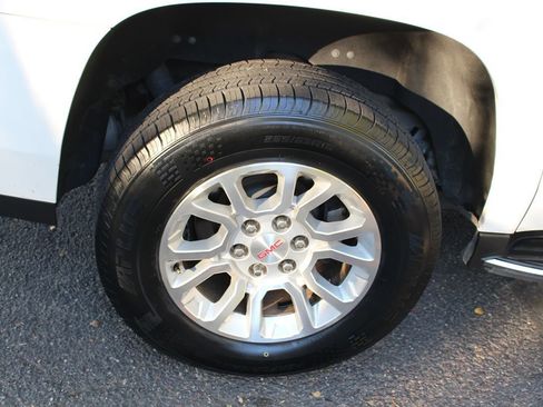 Used 2018 GMC Yukon XL SLT image 53