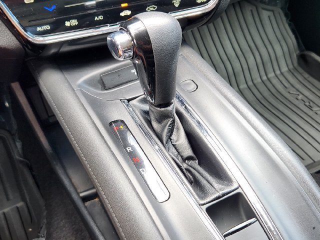 Used 2017 Honda HR-V EX image 21
