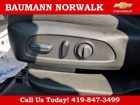 Used 2024 Chevrolet Blazer LT w/ Convenience Package image 28