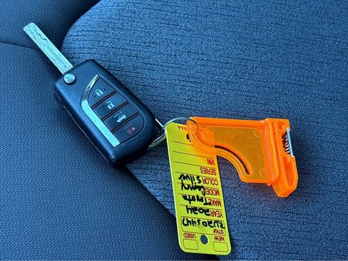 Used 2024 Toyota Camry LE image 28