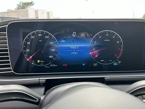 Used 2024 Mercedes-Benz GLS 580 4MATIC image 38