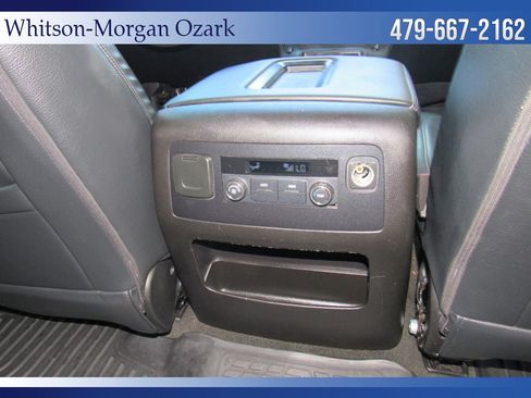 Used 2017 GMC Yukon SLE w/ SLE Value Package image 32