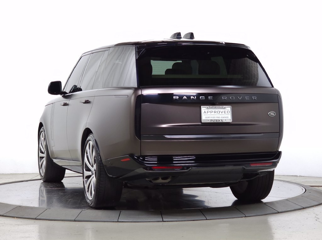 Used 2023 Land Rover Range Rover SE AWD/4WD image 3