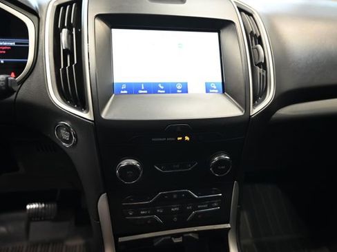Used 2020 Ford Edge SEL w/ Convenience Package AWD/4WD image 14