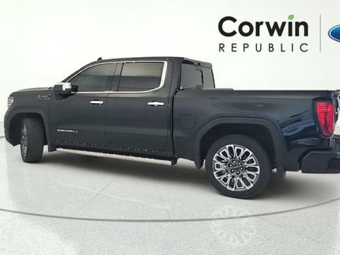 Used 2024 GMC Sierra 1500 Denali Ultimate AWD/4WD image 3