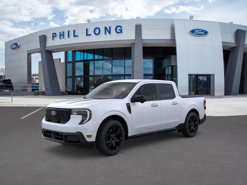 New 2025 Ford Maverick Lariat w/ Black Appearance Package image 1