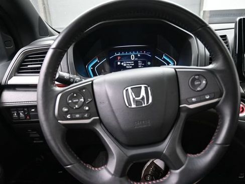 Used 2023 Honda Odyssey Sport image 8