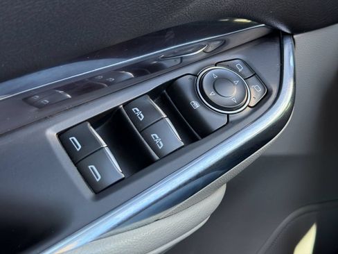 Used 2020 Cadillac XT4 Luxury FWD image 12