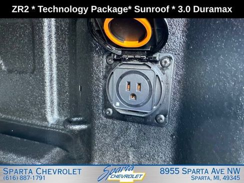 Used 2024 Chevrolet Silverado 1500 ZR2 w/ Technology Package AWD/4WD image 41