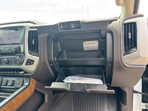 Certified 2018 GMC Sierra 1500 SLT AWD/4WD image 38