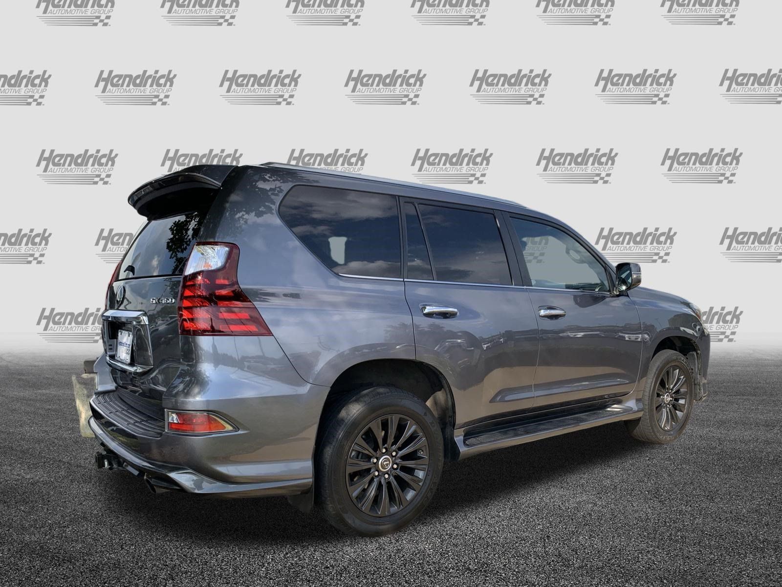 Used 2021 Lexus GX 460 Premium w/ Accessory Package AWD/4WD image 10