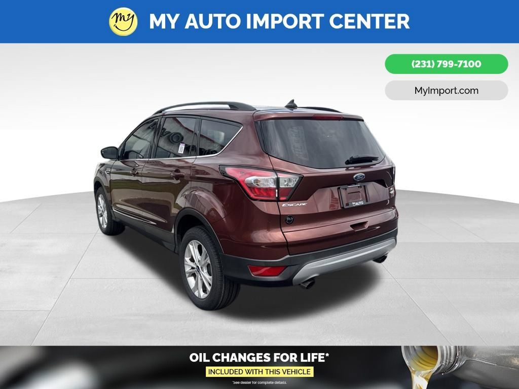Used 2018 Ford Escape SE w/ SE Sync 3 Package AWD/4WD image 5