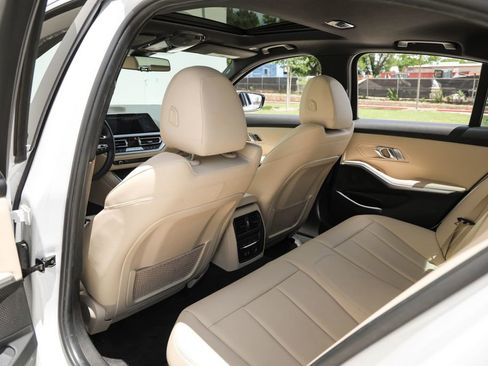 Used 2019 BMW 330i Sedan RWD image 27