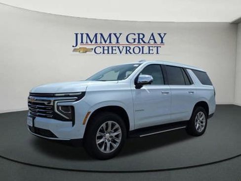 New 2026 Chevrolet Tahoe Premier w/ Sun And Tow Package AWD/4WD image 1
